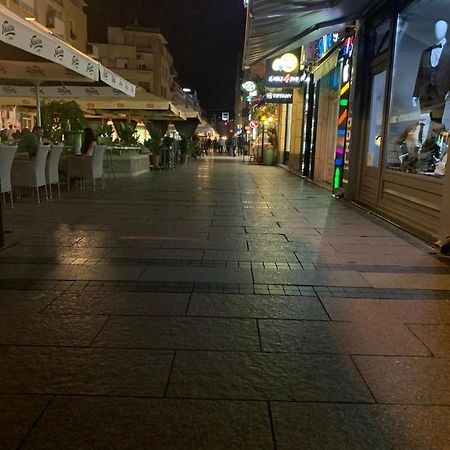 Palas Central Nisz Zewnętrze zdjęcie